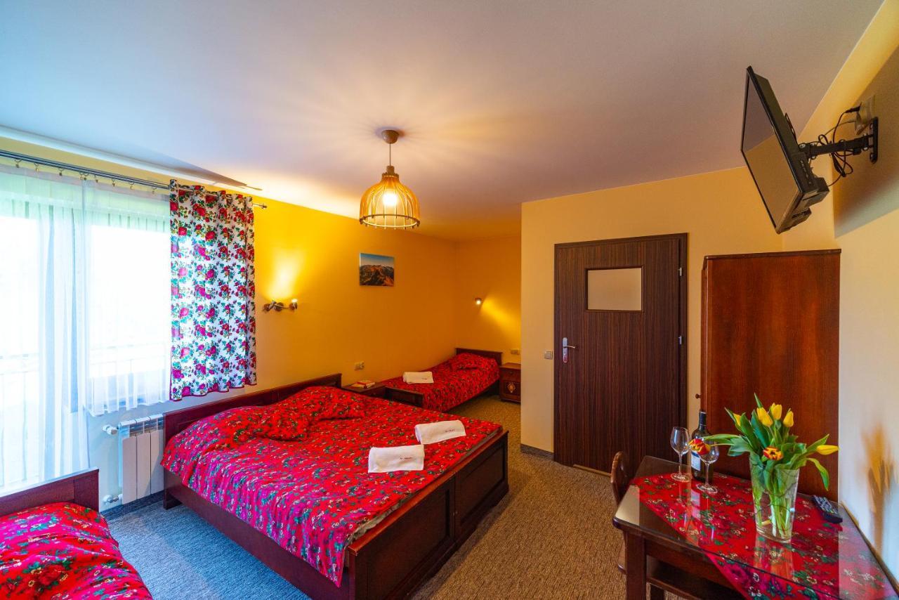Apartamenty I Pokoje W Willi Na Ubocy 수헤 외부 사진